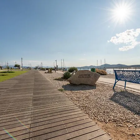 Quadri Lungomare 2 * Golfo Aranci