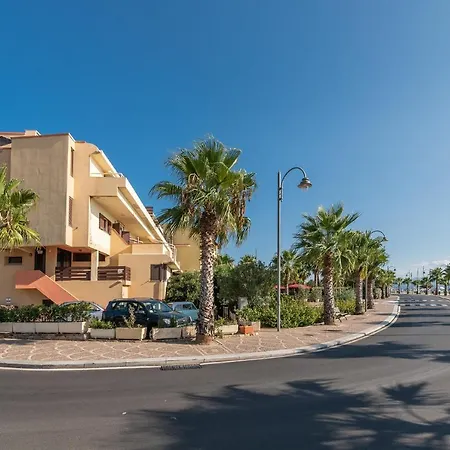 Quadri Lungomare 2 * Golfo Aranci